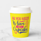 Alles wat je nodig hebt is liefde en cupcake papieren bekers (Achterkant)