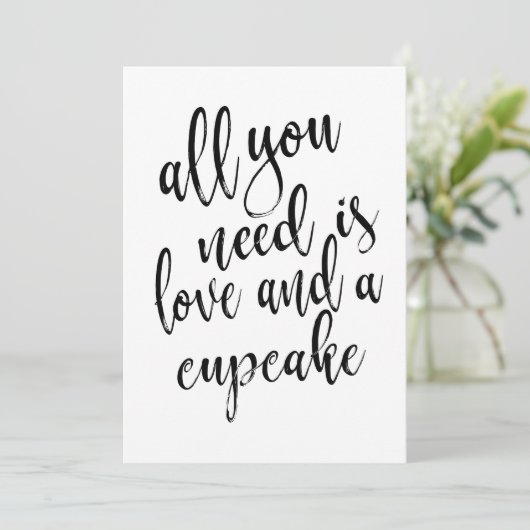 Alles wat je nodig hebt, is liefde en een cakeek b kaart (Staand voorkant)