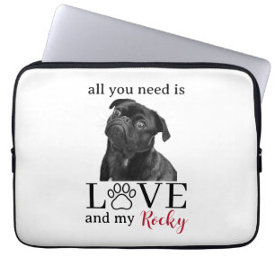 Alles wat je nodig hebt is Liefde en Mijn Hond – A Laptop Sleeve