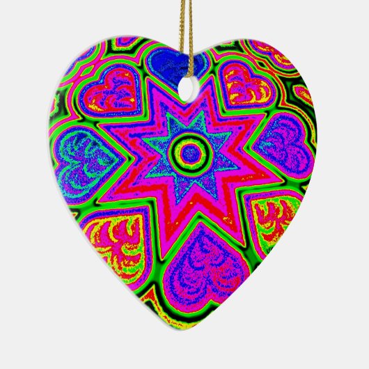 'Alles wat je nodig hebt is Love Ornament' Keramisch Ornament (Rechts)