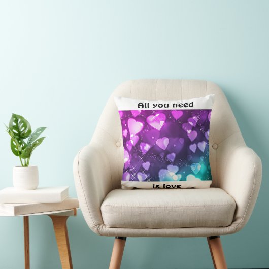 Alles wat je nodig hebt is Sierkussen met liefdesh (Stoel)
