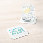 Alles wat we nodig hebben is liefde en het strand kartonnen onderzetters (Insitu)