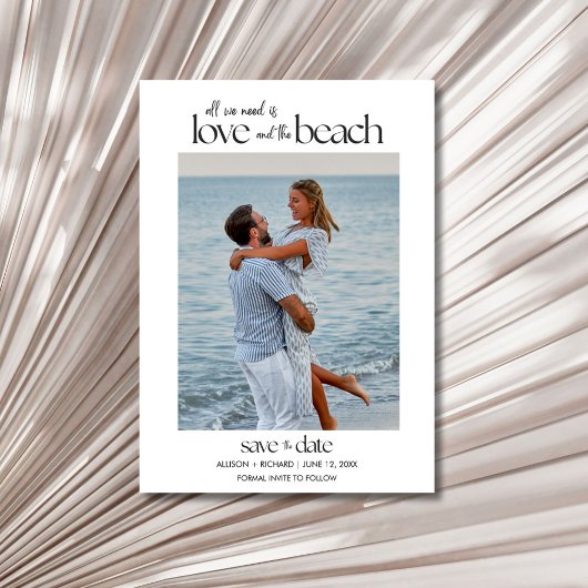Alles wat we nodig hebben is Liefde en het Strand Save The Date