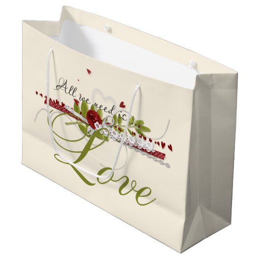 Alles wat we nodig hebben is Love Wedding Groot Cadeauzakje (Voorkant Gekanteld)