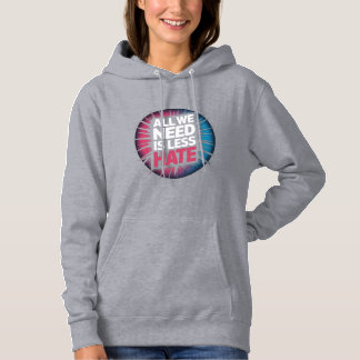 'ALLES WAT WE NODIG HEBBEN IS MINDER HAT' T-shirt