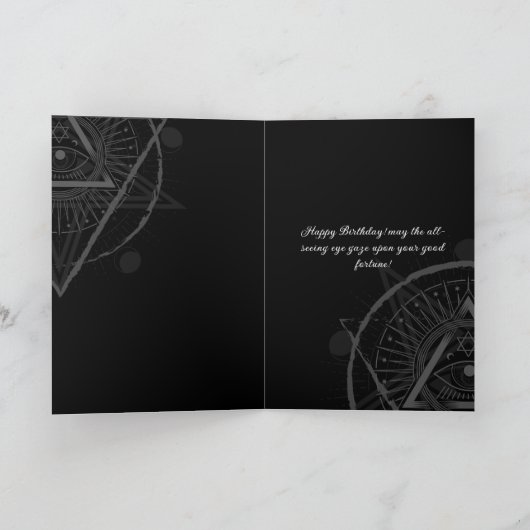 Alles wat ziet Oogst: Illuminati Gothic Esoteric Kaart (Binnen)