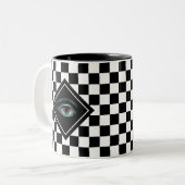 Alles ziet ogen op zwarte en witte kaas Magische M Tweekleurige Koffiemok (Voorkant links)