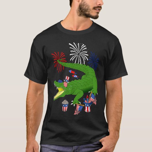 Alligator Holding American Flag Sunglasses Happy 4 T-shirt (Voorkant)