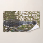 Alligator Lurking in de moeraswateren Bad Handdoek (Handdoek)