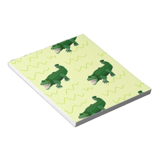 Alligator op geel notitieblok (Schuin)