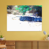 Alligator Rustend bij Stenen Muur Canvas Afdruk (Insitu (Woonkamer))