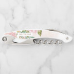 Alling Rose Vintage Dusty Pink Wedding Monogram Kurkentrekker<br><div class="desc">Verleidelijk Roos Stoffig Roze Bloemen Waterverf Elegant Bloemontwerp met rozen, bladeren, knoppen, gebladerte en roos gouden folie accenten. Subtiele zachte kleuren van pastel stoffig blush roze, groen, mints en perzik. Een chique huisje ziet er perfect uit voor een lente-, zomer- of tuinbruiloft in uw hoeve, boerderij of schuurlocatie. Een klassieke...</div>