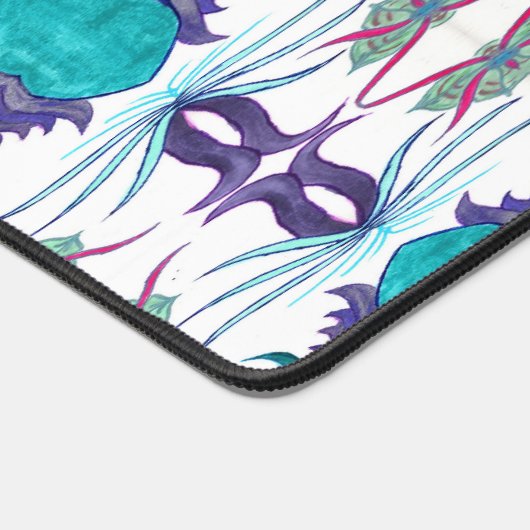 AllureArewa C/M op een bureau mat (Hoek)