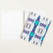 AllureArewa C/M op een planner (Display)