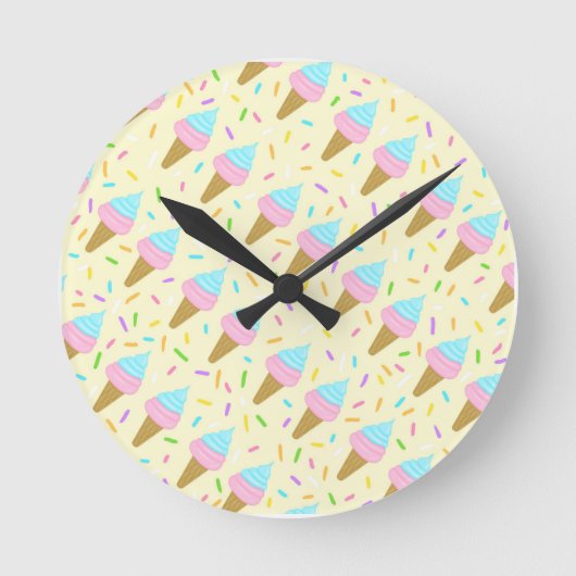 Almofada fofa com estampa contínua de sorvetes ronde klok (Voorkant)