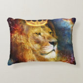 Almofada Retangular Leão de Judá Cósmico Accent Kussen (Voorkant)