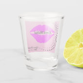 "Almost Married" Paarse Passie Kus Shot Glas (Achterkant)