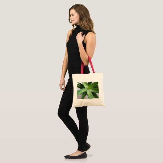Aloe Vera in zijn eerste Tote Bag (Voorkant (model))