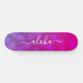Aloha, coole typografie paarse roze anananasappelm persoonlijk skateboard (Horizontaal)
