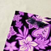 Aloha Heart Hawaiian Hibiscus Tropisch - Violet Strandlaken (In situ)