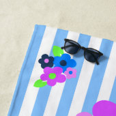 Aloha Means Hallo Hawaiian Floral - Blue Strandlaken (In situ)