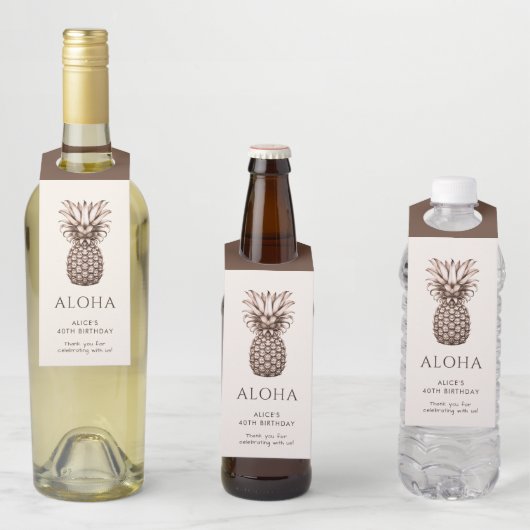 Aloha tropisch feest met  ananas flessenhanger (In situ)