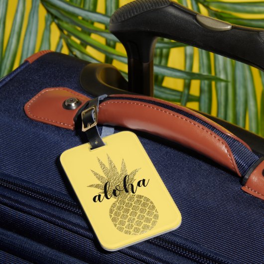 Aloha Yellow Gold Pineapple Tropische Vacking Bagagelabel (Voorkant Insitu 1)