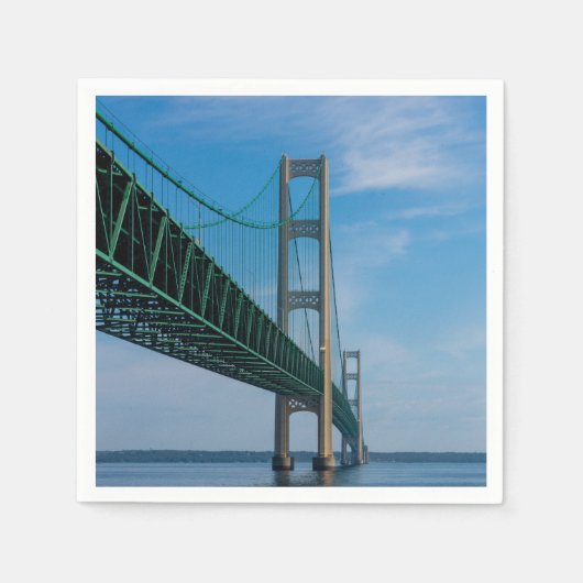 Along Mackinac Bridge Servet (Voorkant)