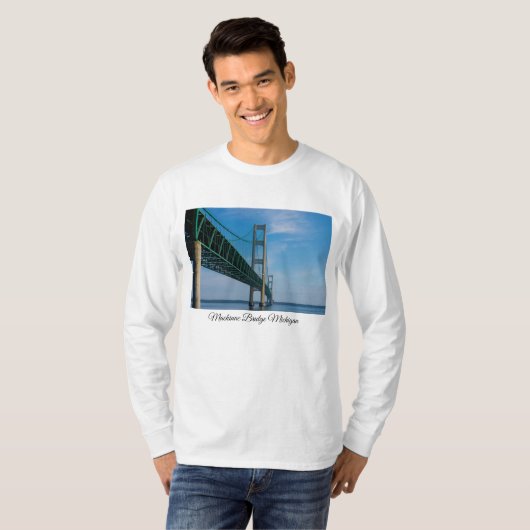 Along Mackinac Bridge T-shirt (Voorkant volledig)