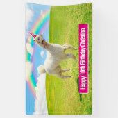 Alpaca Unicorn onder regenbooghemel Spandoek (Verticaal)