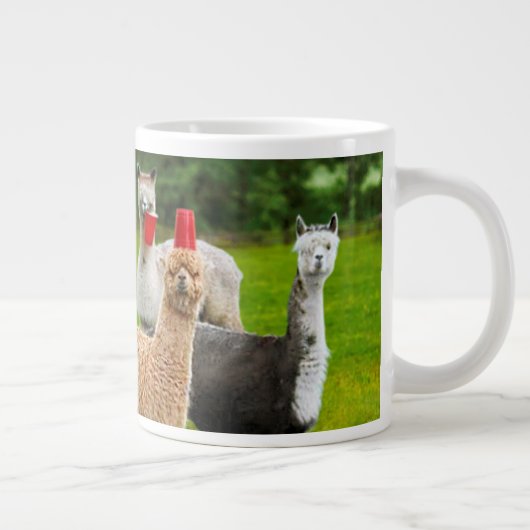 Alpaca's met rode kopjes grote koffiekop (Rechts)