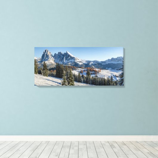 Alpe di Siusi winter landschap canvas print (Insitu (Houten vloer))