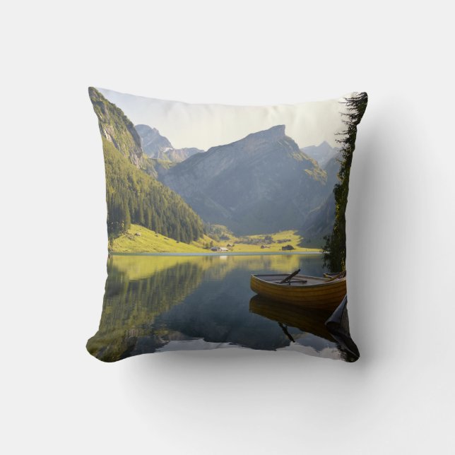 Alpenmeer in Zwitserland Kussen (Voorkant)