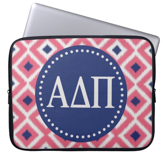 Alpha Delta Pi Laptop Sleeve (Voorkant)