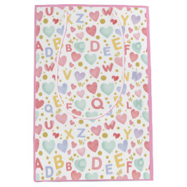 Alphabet Adventures: Watercolor Hearts and Playful Medium Cadeauzakje