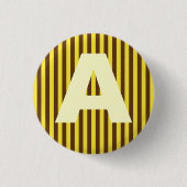 Alphabet Capital Yellow Lines Button (Voorkant)
