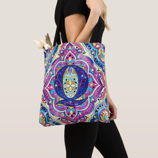 Alphabet Q mandala Tote Bag (Dichtbij)