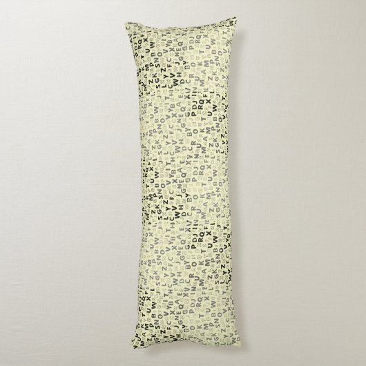 Alphabets Pattern 01 BW.w LYellow BG Lichaamskussen (Achterkant (Verticaal))