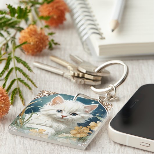 Alphonse Mucha Art Nouveau Kitten Sleutelhanger (Voorkant Rechts)