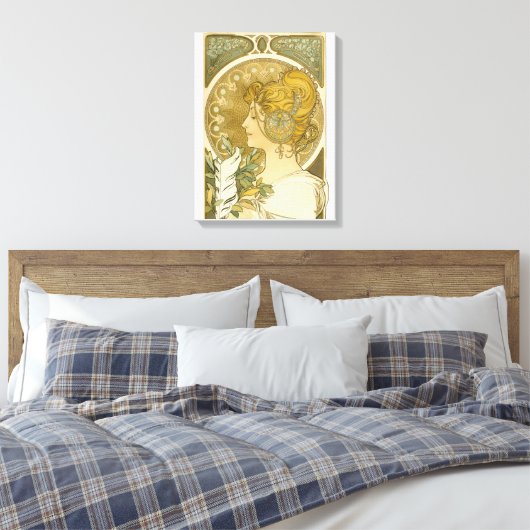 Alphonse Mucha's La Plume Canvas Afdruk (Insitu (Slaapkamer))