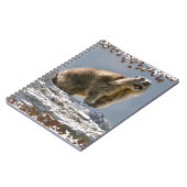 Alpiene marmot in bladeren lijst notitieboek (Linkerzijde)