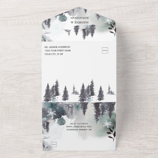 Alpiene pijnbomen, bergen, mist bruiloft | all in one uitnodiging (Buitenkant)