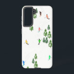 Alpiene Skiers Illustratie Samsung Galaxy Hoesje<br><div class="desc">Koel het ontwerp van het skieerpatroon in de winter met skiërs die de alpine skipistes van de sneeuwbedekte bosjes in de alpen skiën. Freeride skiers dragen kleurrijke retro skipakken, die de heuvel neerslaan met de ski's op een witte sneeuwlandschapsachtergrond. Een prachtig wintersportcadeau voor een skiester in je kring van vrienden,...</div>