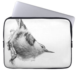 Alpine Elegantie: Witte Nuthatch Vogel Laptop Sleeve