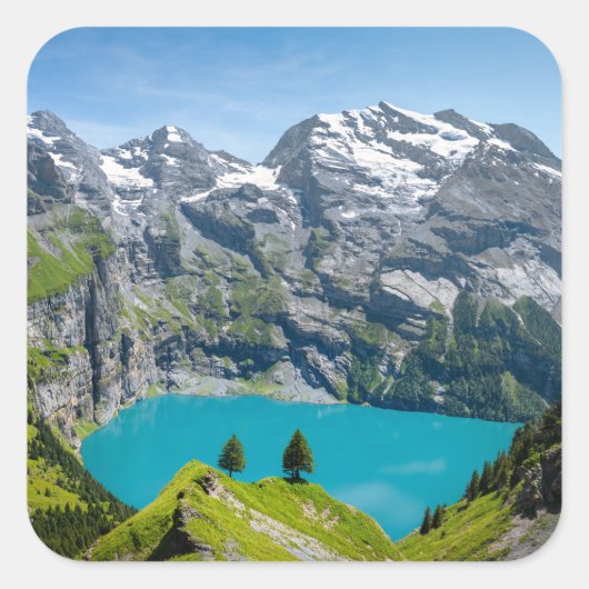 Alpine lake Oeschinensee in Switzerland Vierkante Sticker (Voorkant)