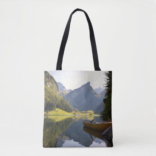 Alpine Mountain Lake in Switzerland Tote Bag (Voorkant)