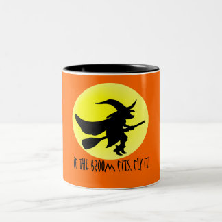 Als de bezem past, vlieg hem dan. tweekleurige koffiemok