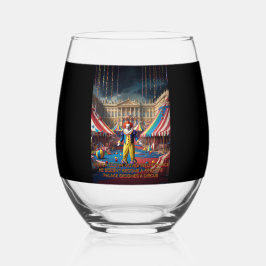 Als een clown een paleis binnengaat wijnglas zonder voet