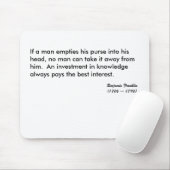 Als een man z'n tas in z'n hoofd steekt, dan... muismat (Met muis)