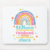 Als het regent, zoek dan regenbogen muismat (Voorkant)